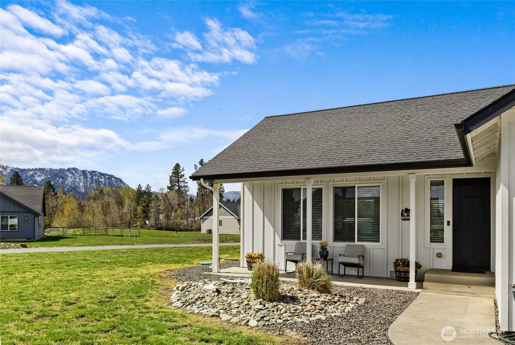 370 Deer Meadow Drive Property Photo 29