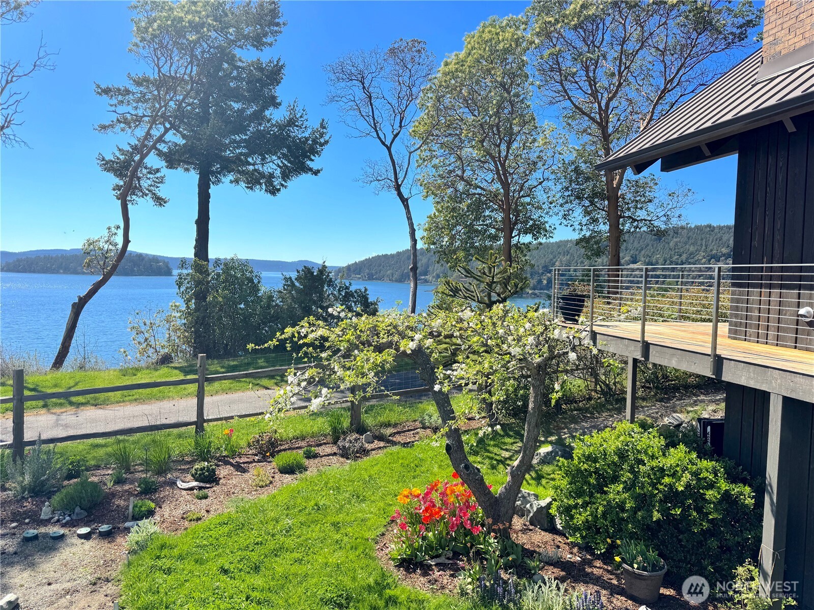 5686 Deer Harbor Road Property Photo 7