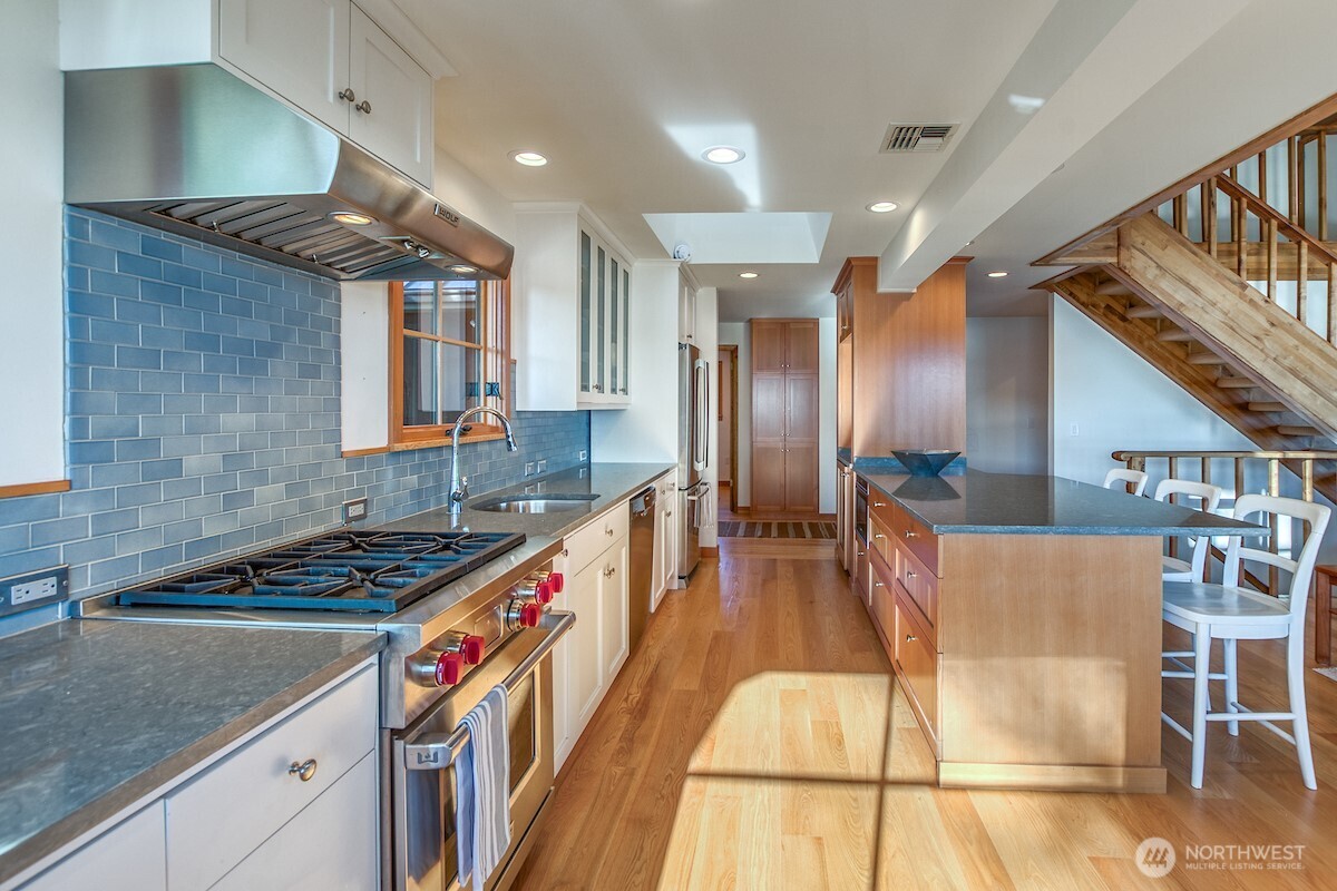 5686 Deer Harbor Road Property Photo 18