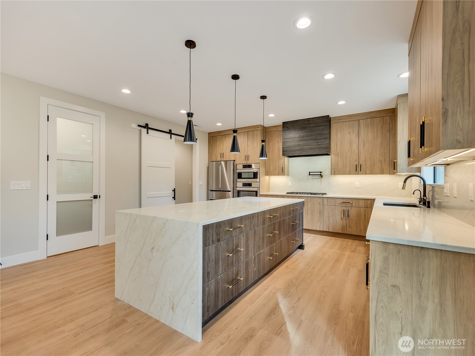 703 Shoreview Drive Property Photo 18