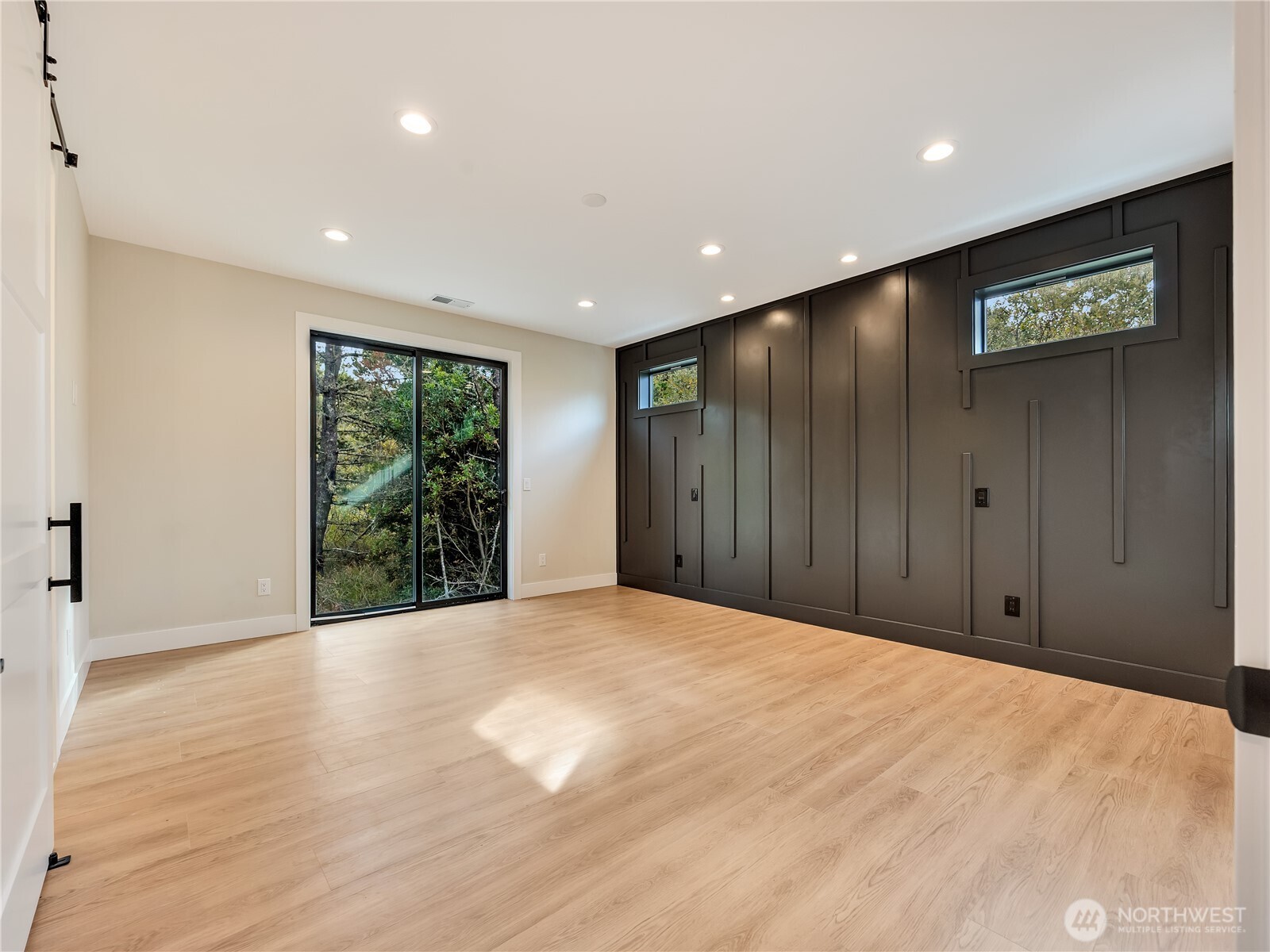 703 Shoreview Drive Property Photo 24