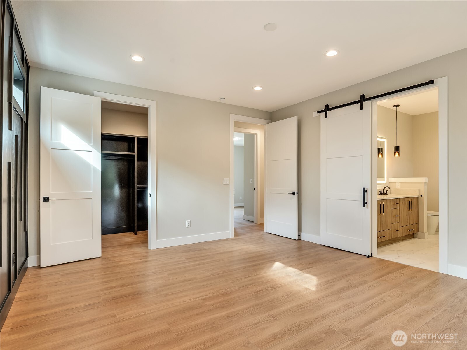 703 Shoreview Drive Property Photo 25
