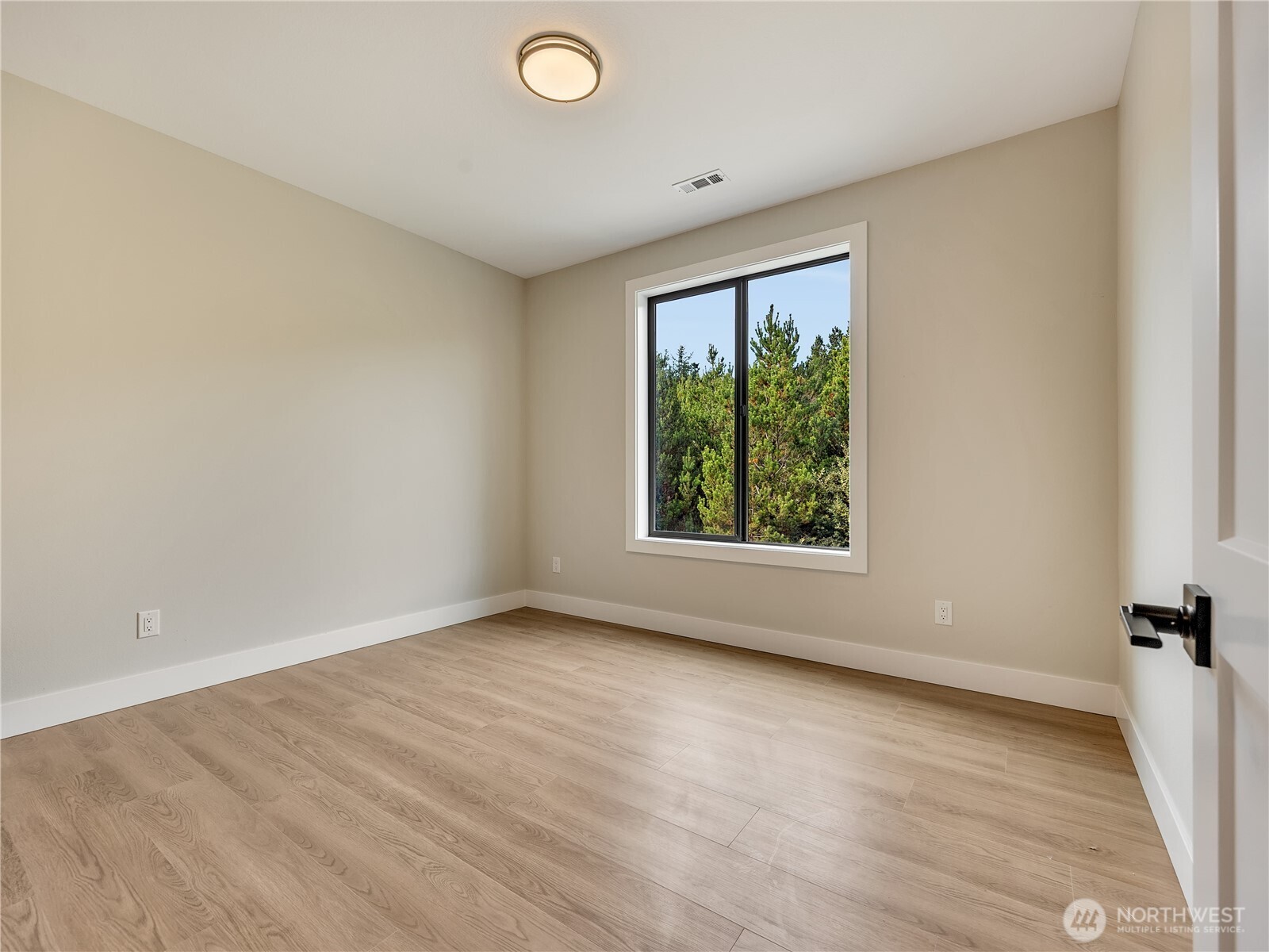 703 Shoreview Drive Property Photo 29