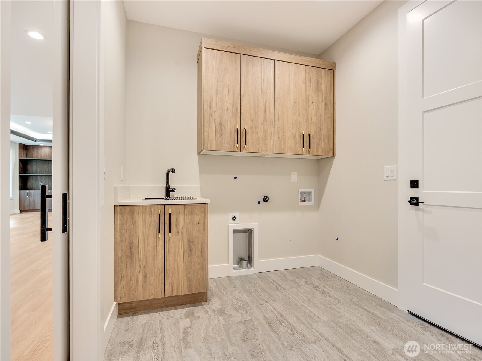 703 Shoreview Drive Property Photo 32