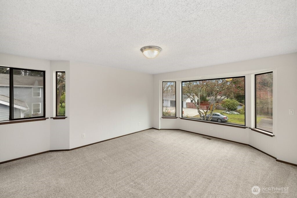 6423 76th Street Ct Property Photo 20