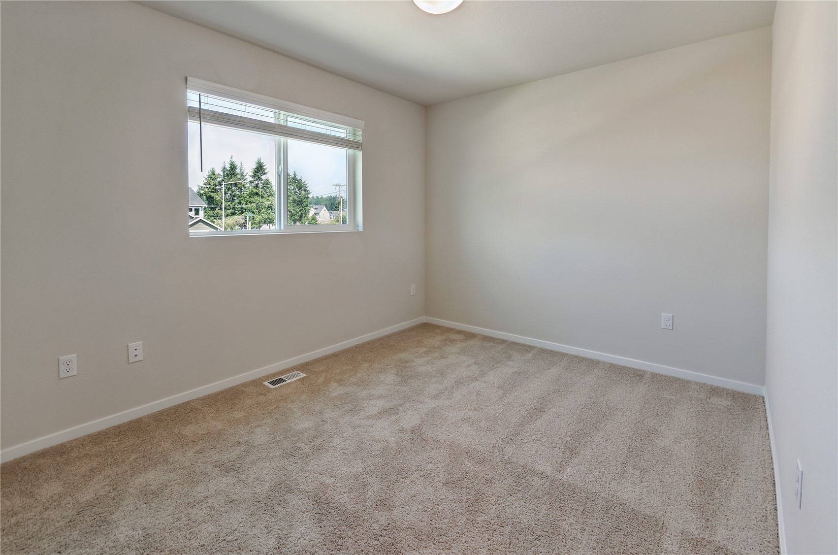 3734 183rd Street Ct Property Photo 20