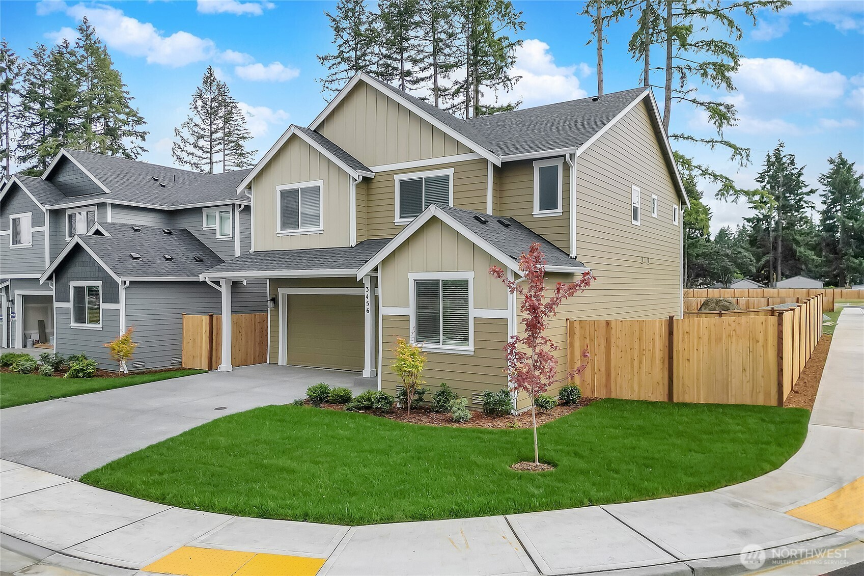 18310 37th Avenue Ct Property Photo 3