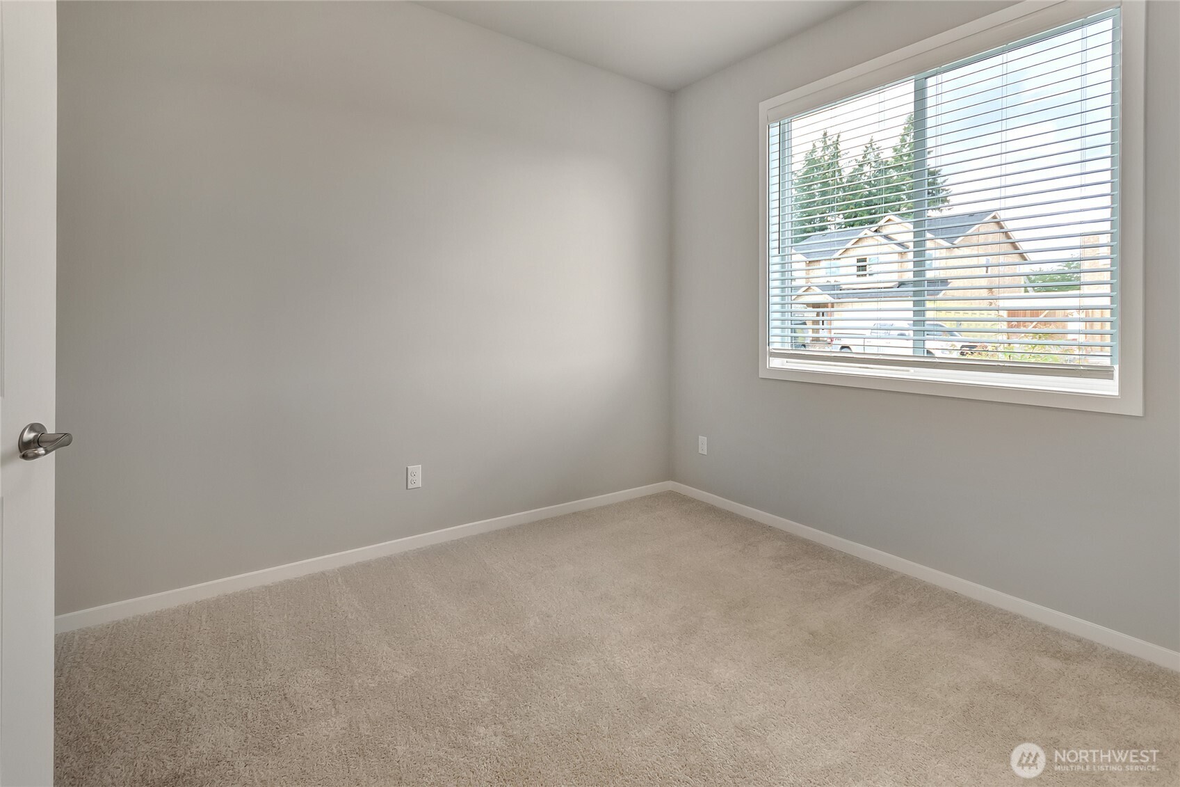 18310 37th Avenue Ct Property Photo 8