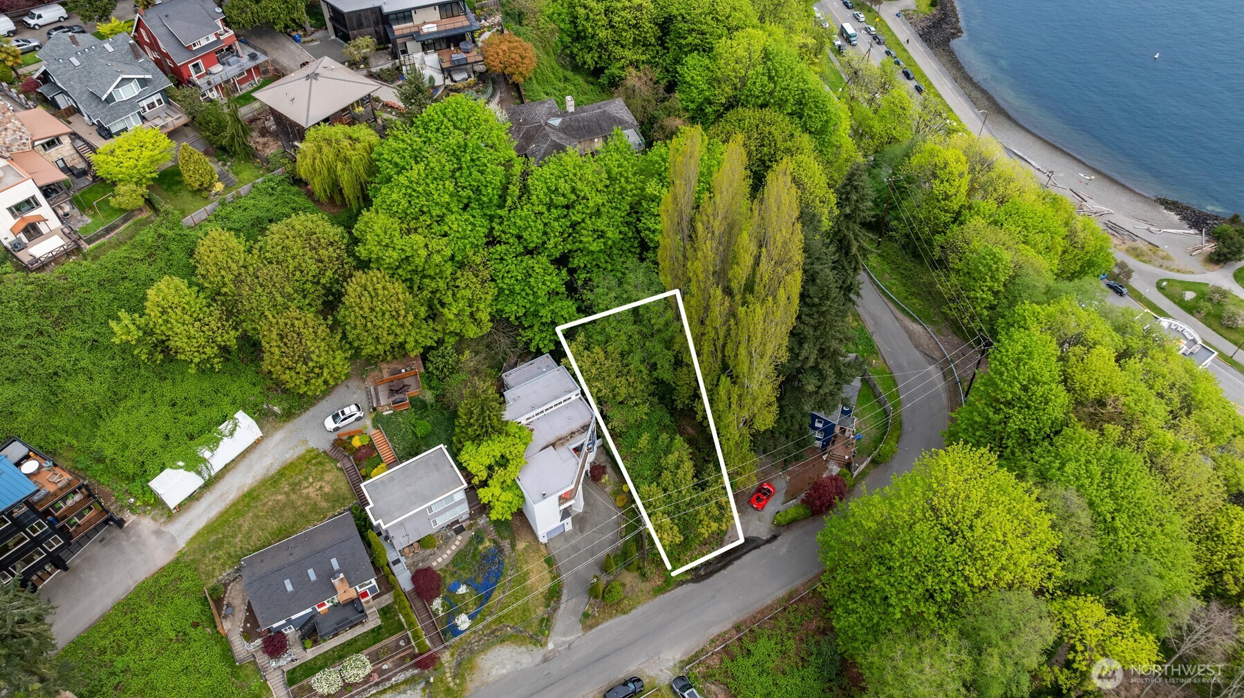 1601 Ferry Avenue Property Photo 1