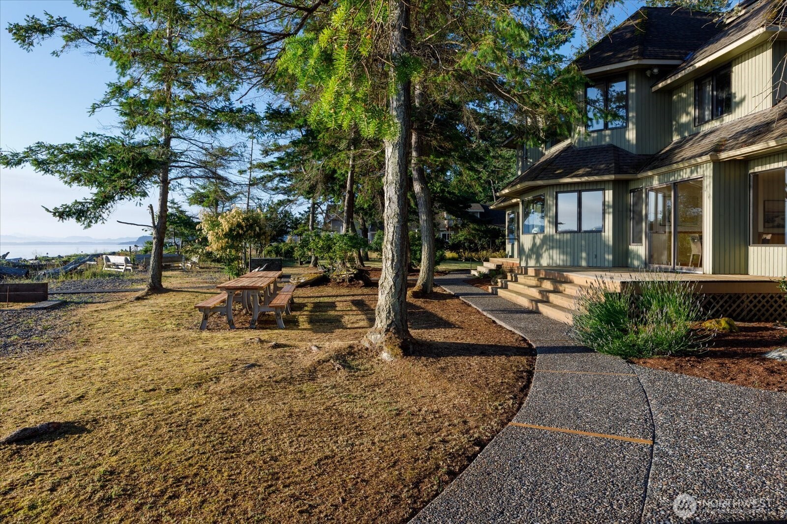 4079 Forest Lane Property Photo 16