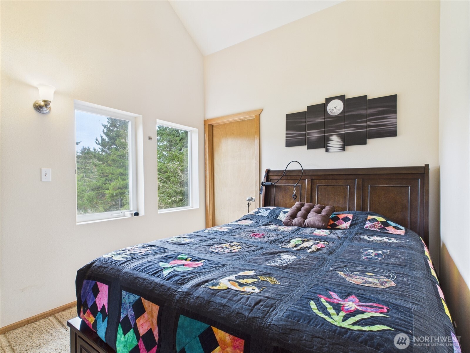1019 Catala Avenue Property Photo 25