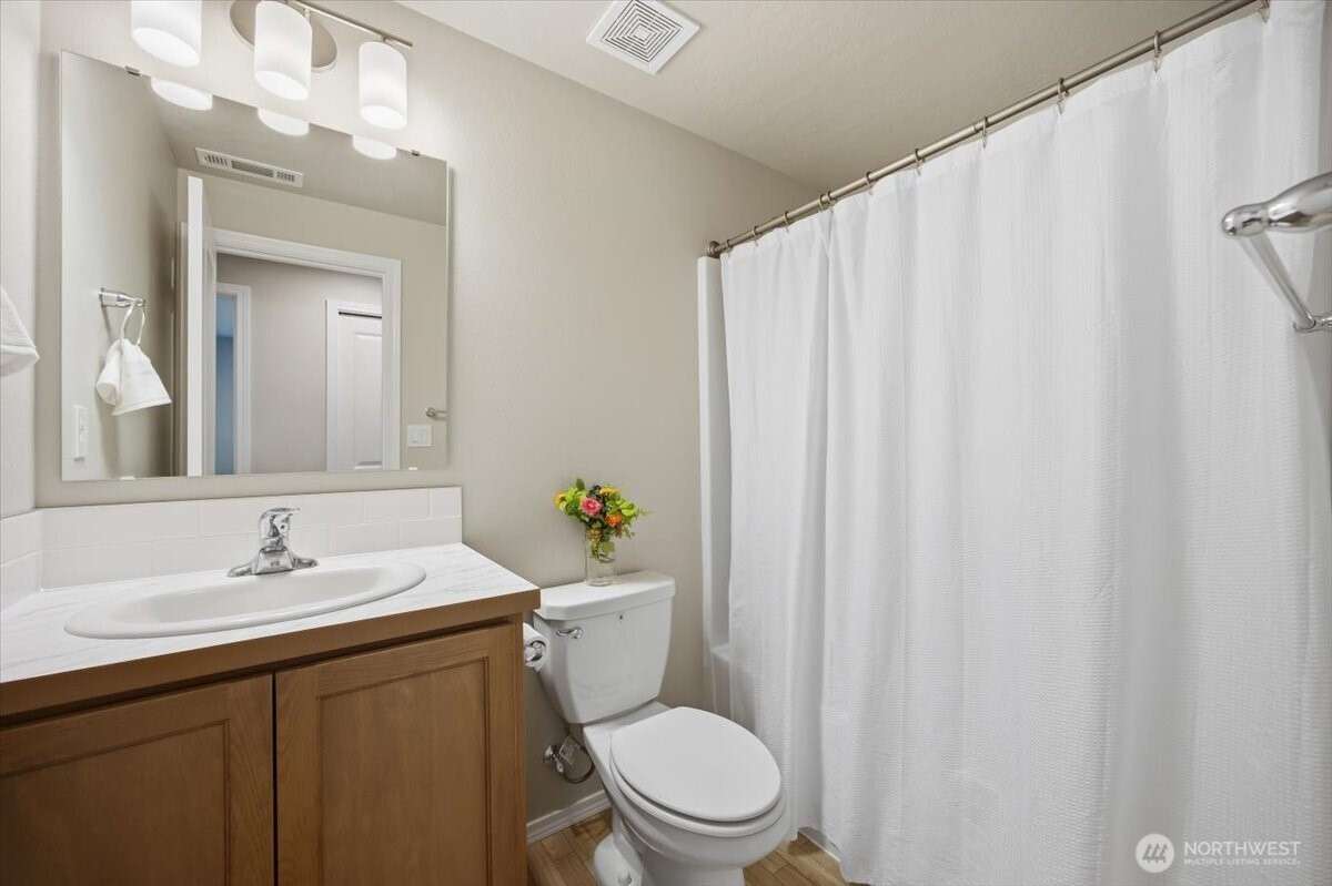 700 Regina Place Property Photo 21