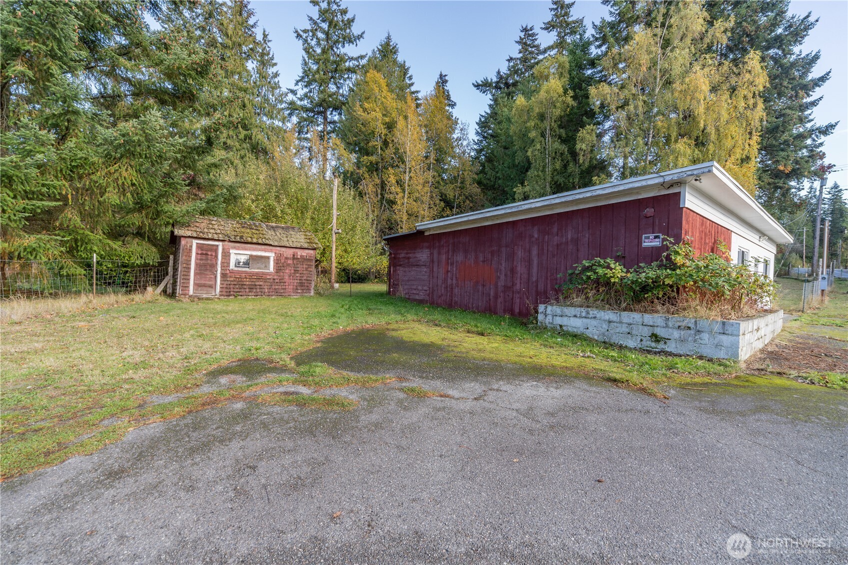 781 Irondale Road Property Photo 4