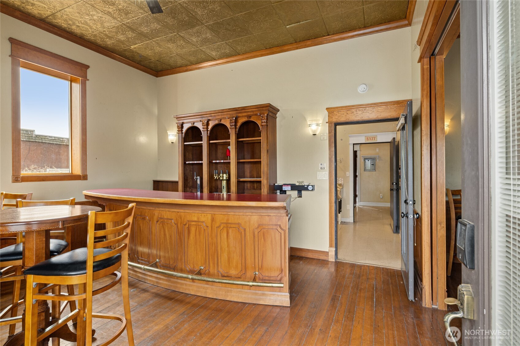 109 N Main Street Property Photo 3