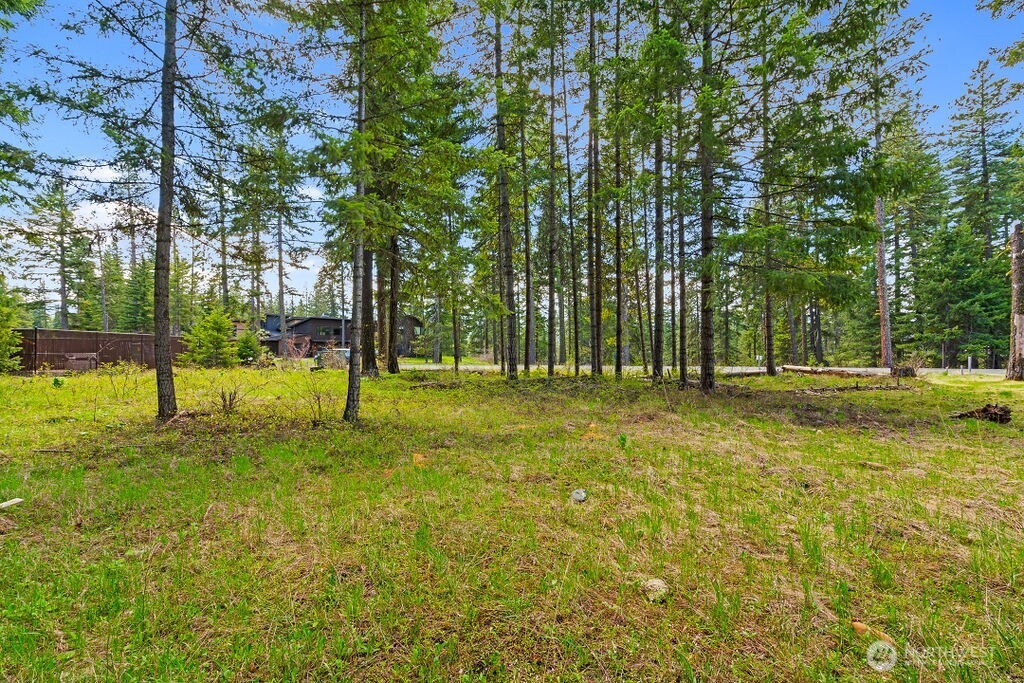 14 Rainbow Court Property Photo 6