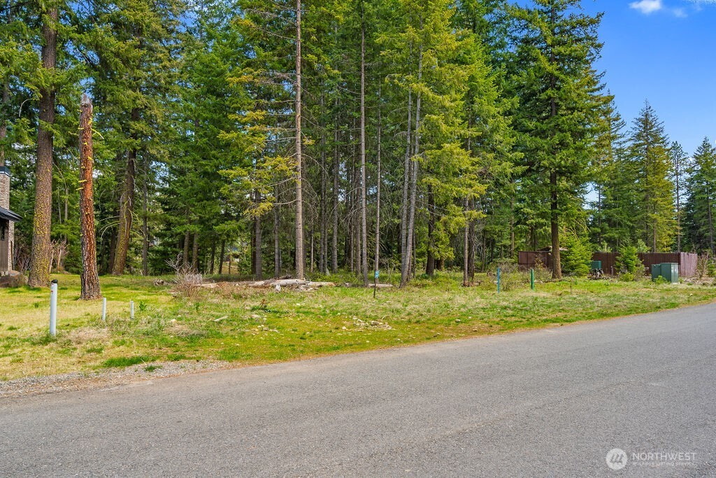 14 Rainbow Court Property Photo 11