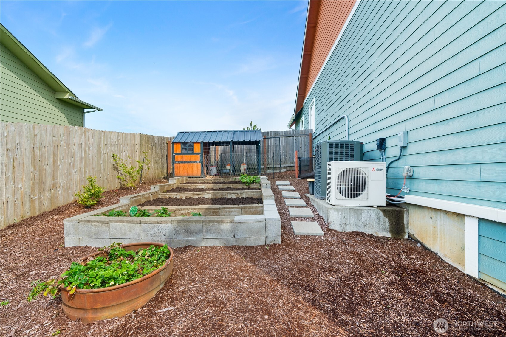 230 Swiss Avenue Property Photo 33