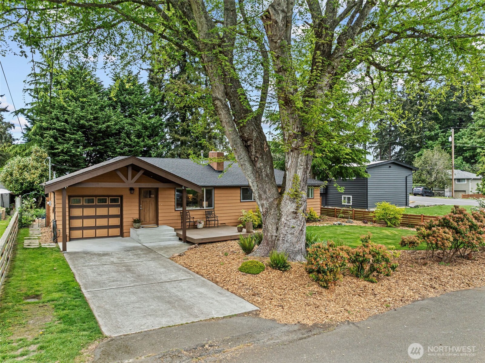 8629 223rd Street Property Photo 1
