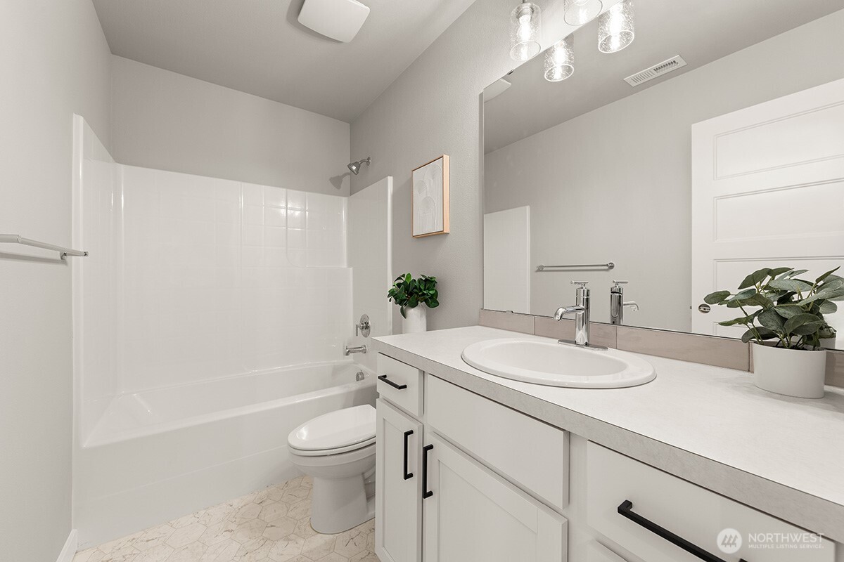 4366 72nd Drive Property Photo 33