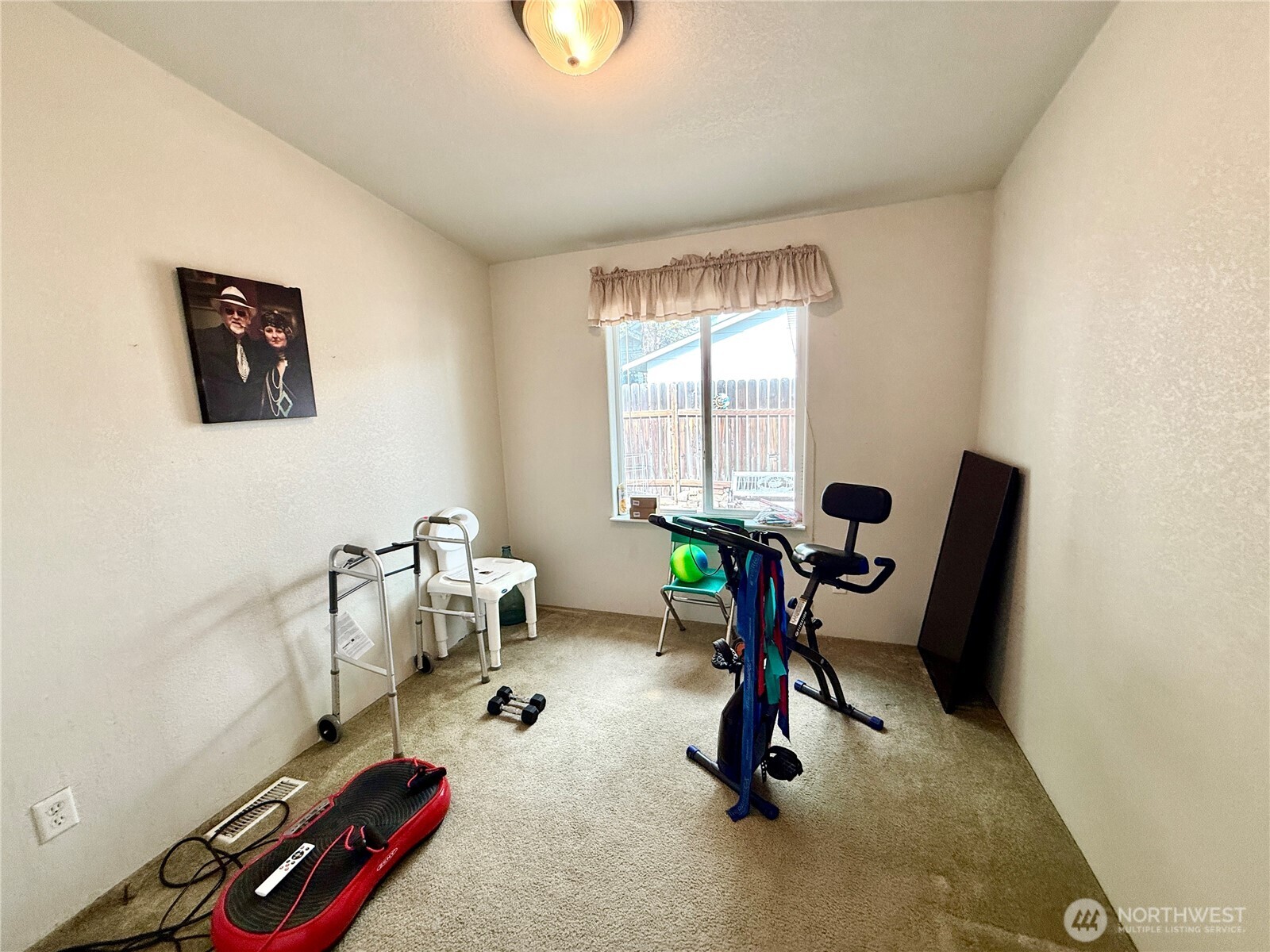 411 E Pearson Street Property Photo 14