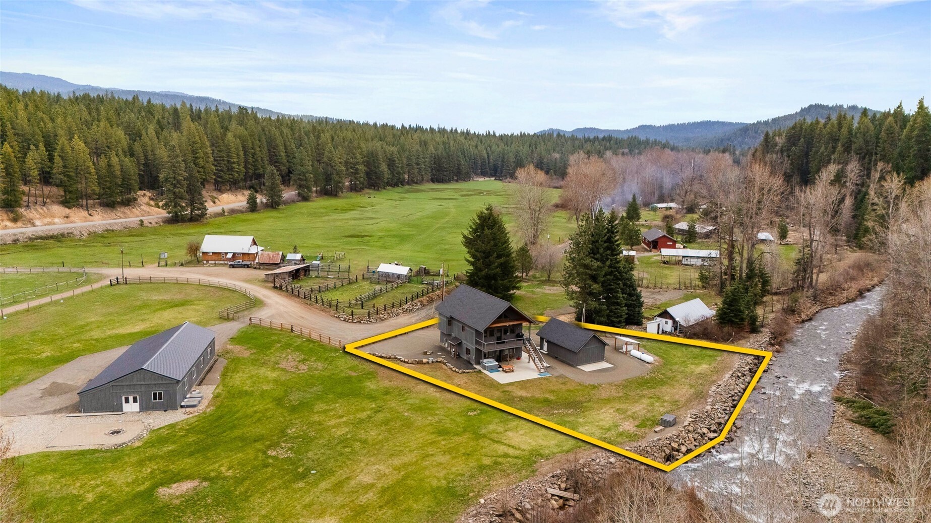 161 Middle Fork Lane Property Photo 35