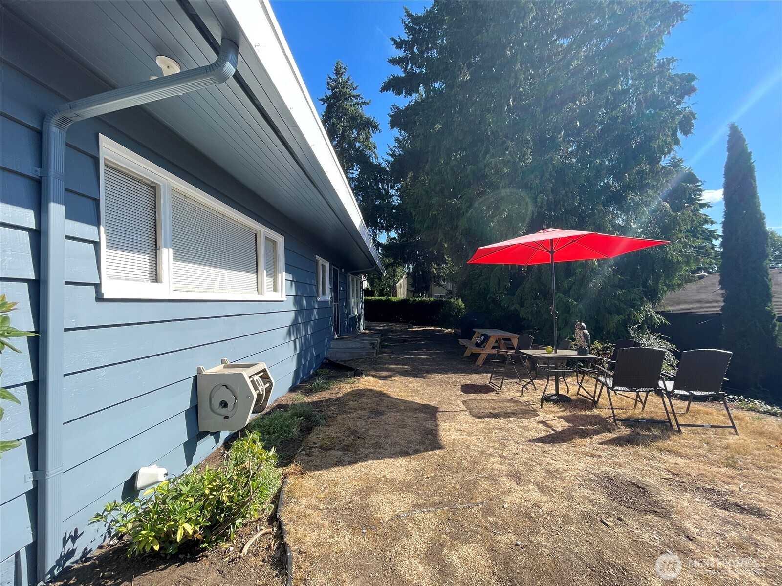 4030 Factoria Boulevard Property Photo 4