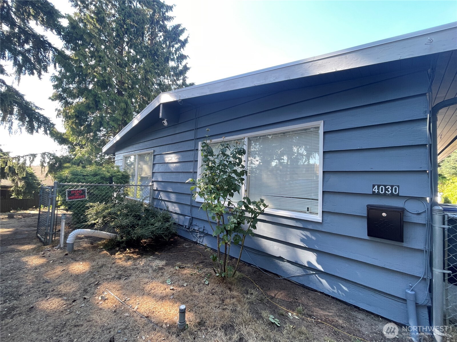 4030 Factoria Boulevard Property Photo 6