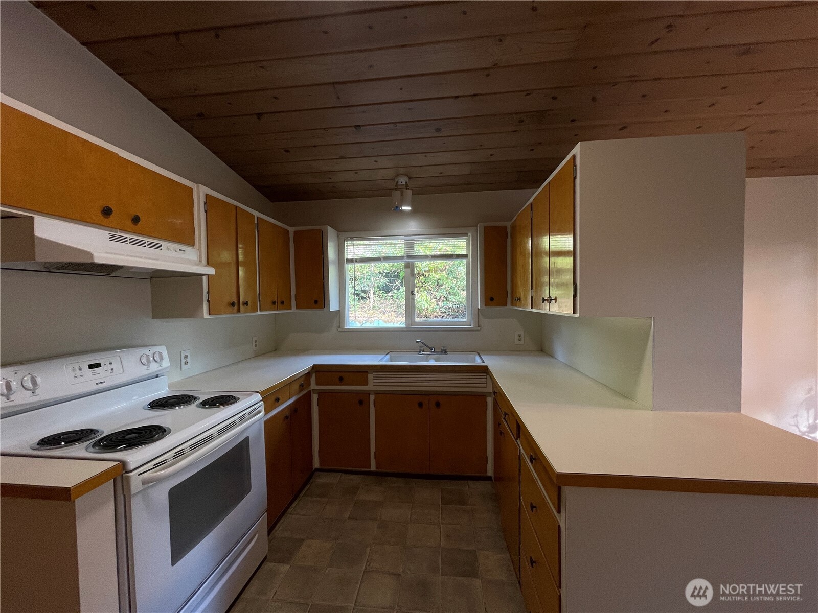 4030 Factoria Boulevard Property Photo 12