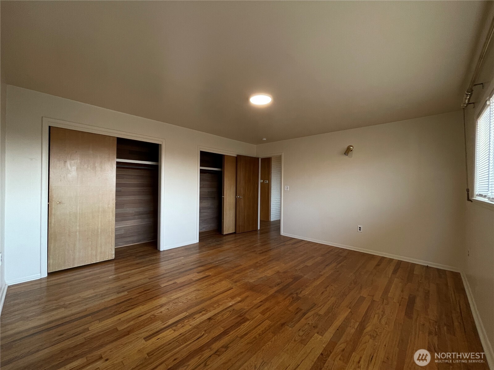 4030 Factoria Boulevard Property Photo 14