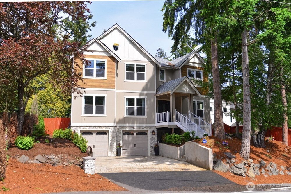 1808 104th Avenue Property Photo 1