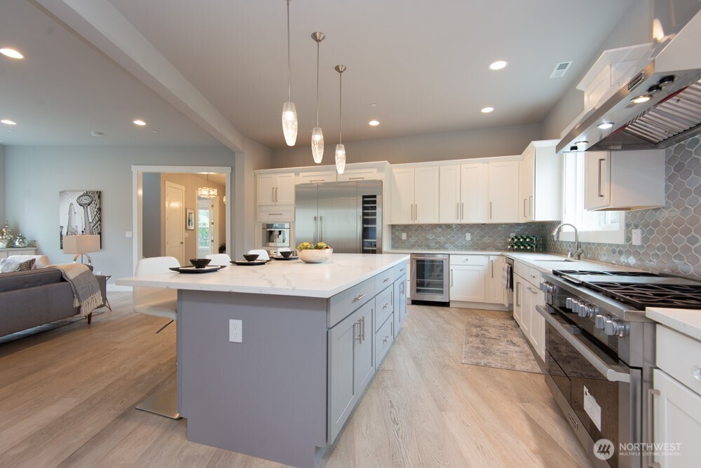 1808 104th Avenue Property Photo 6