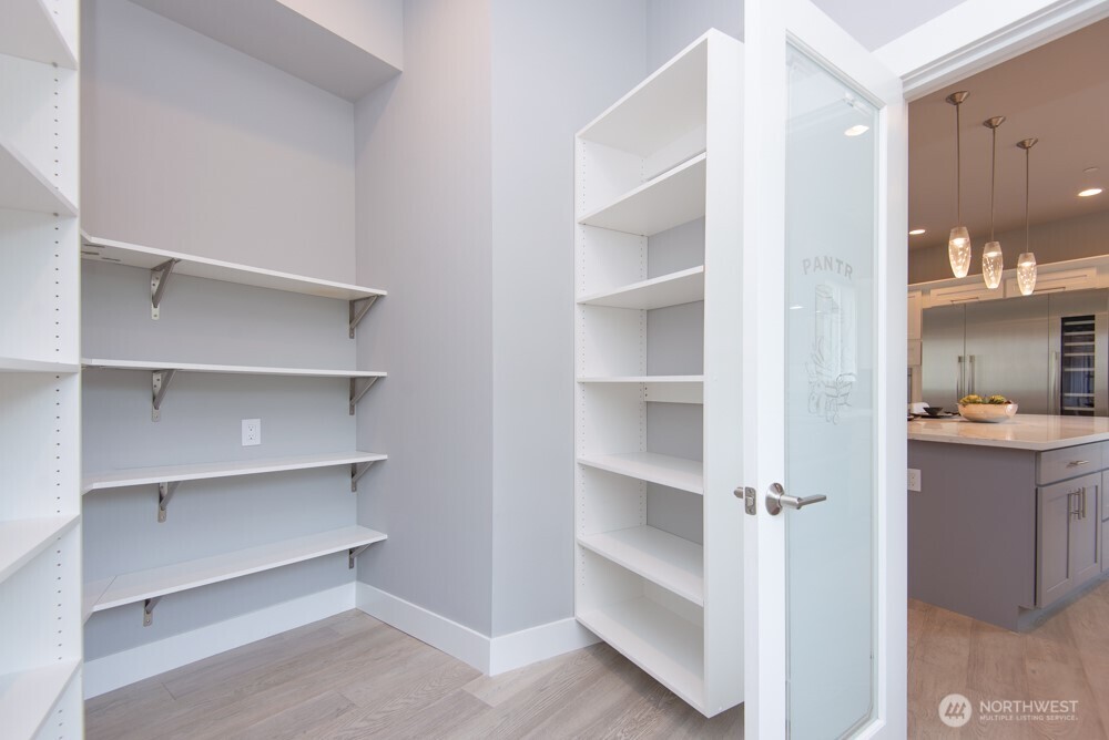 1808 104th Avenue Property Photo 8