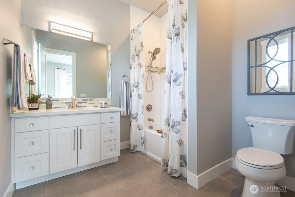 1808 104th Avenue Property Photo 18