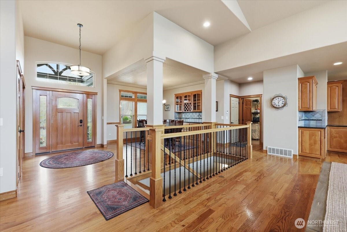 2309 S Morningside Heights Drive Property Photo 5