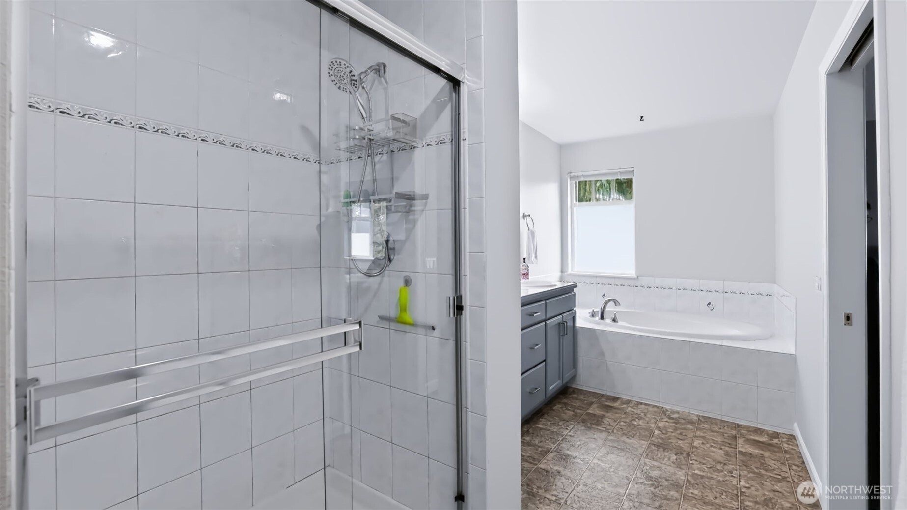 18637 172nd Place Property Photo 29
