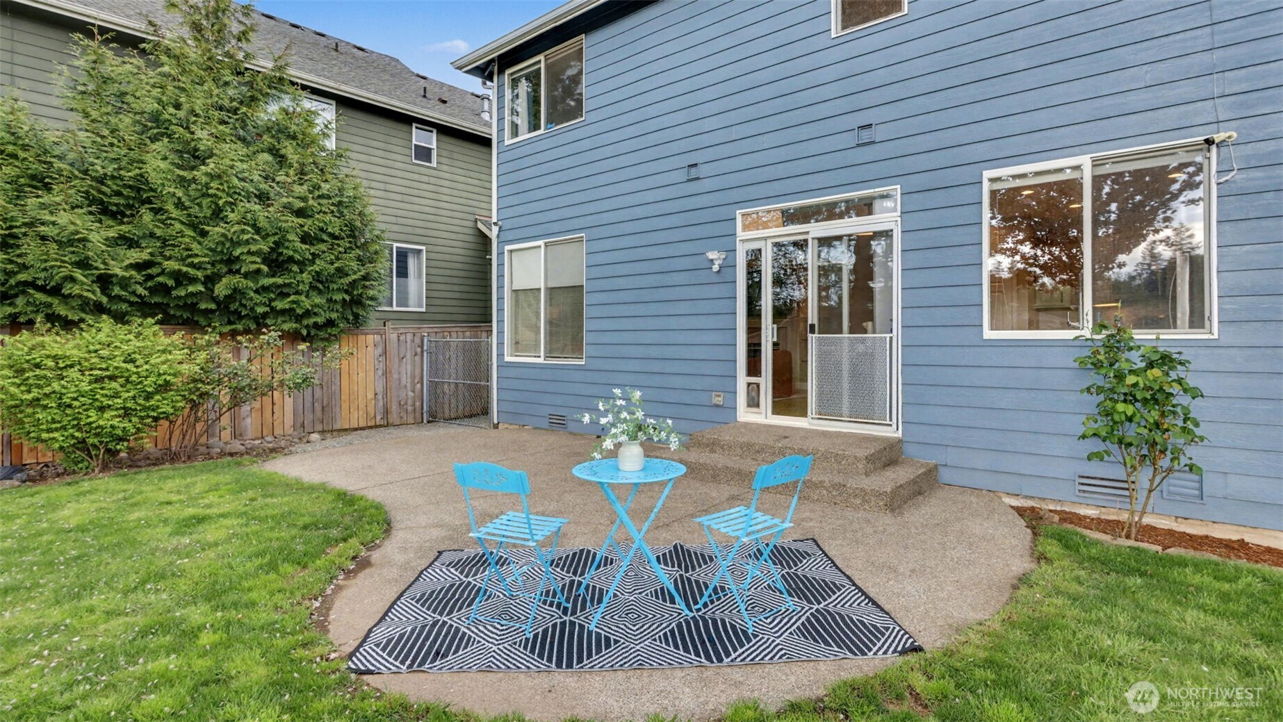 18637 172nd Place Property Photo 32