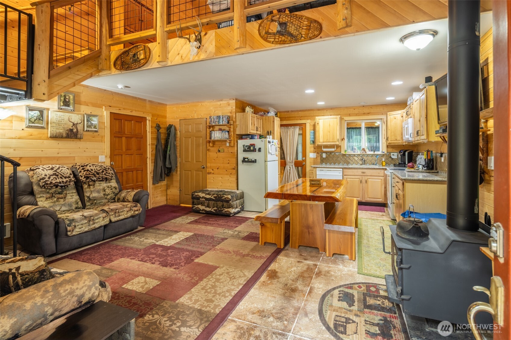 1850 Timber Mountain Loop Property Photo 4