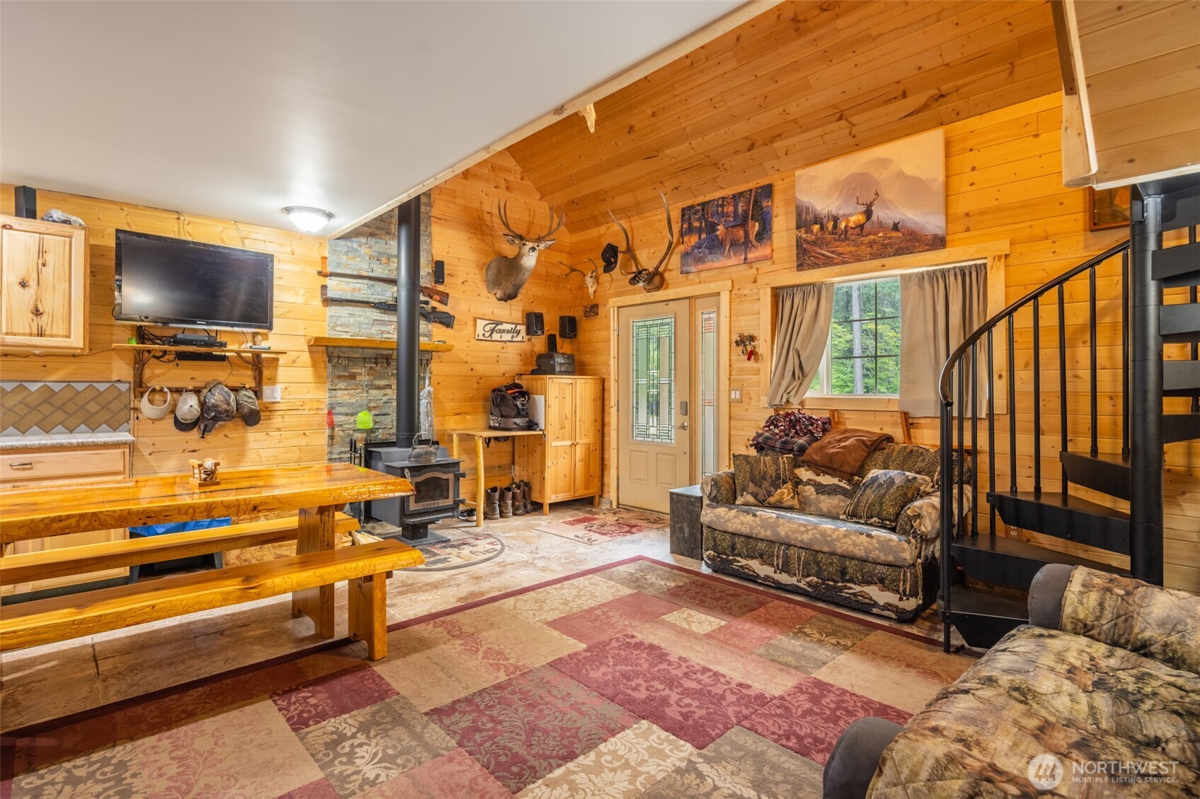 1850 Timber Mountain Loop Property Photo 6
