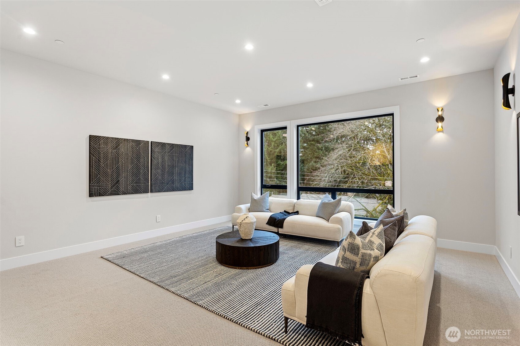 14 158th Place Property Photo 17