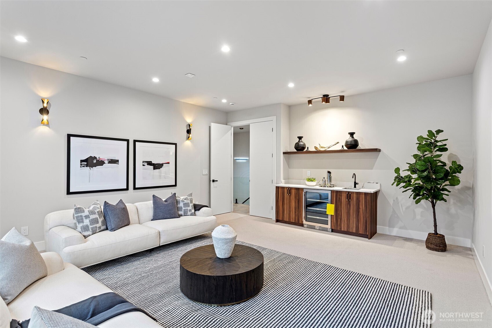 14 158th Place Property Photo 18