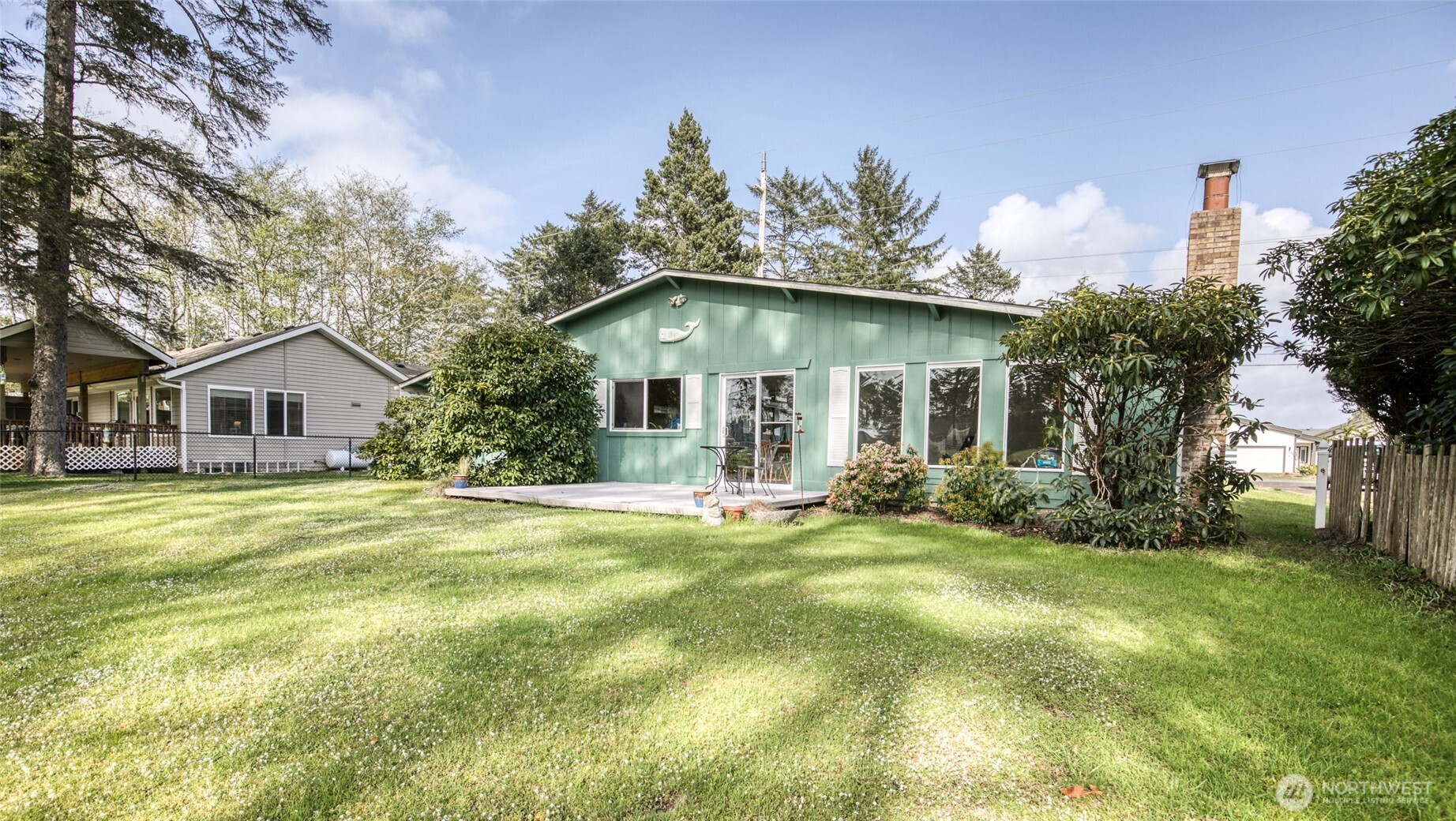 483 Dolphin Avenue Property Photo 38