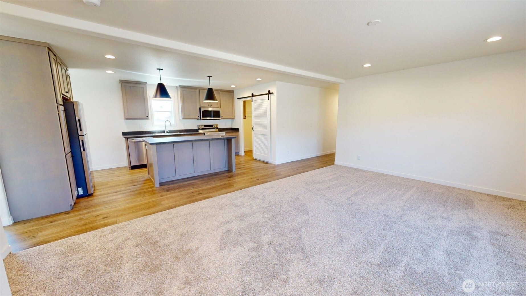 6 Nomak Property Photo 3
