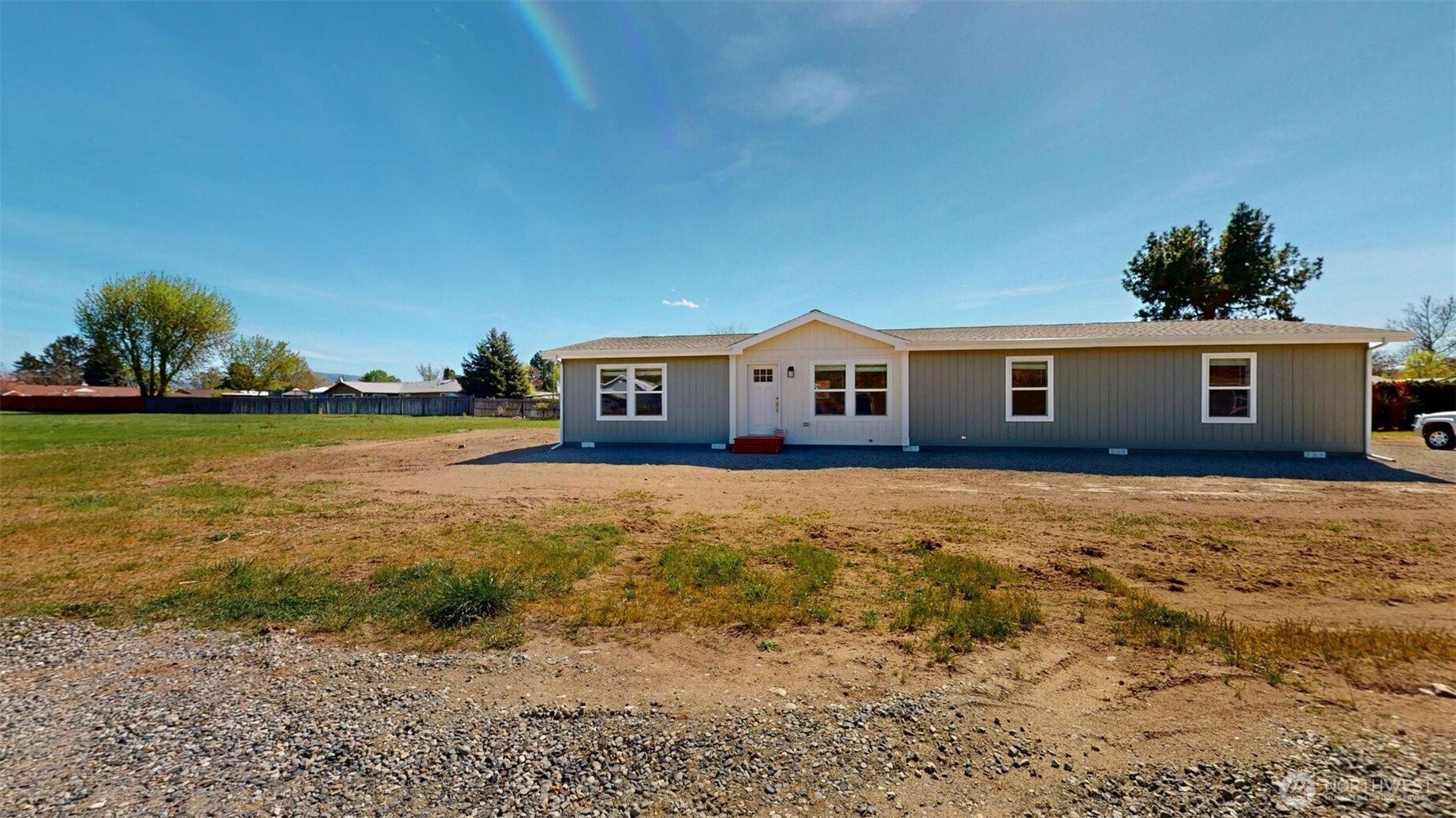 6 Nomak Property Photo 24