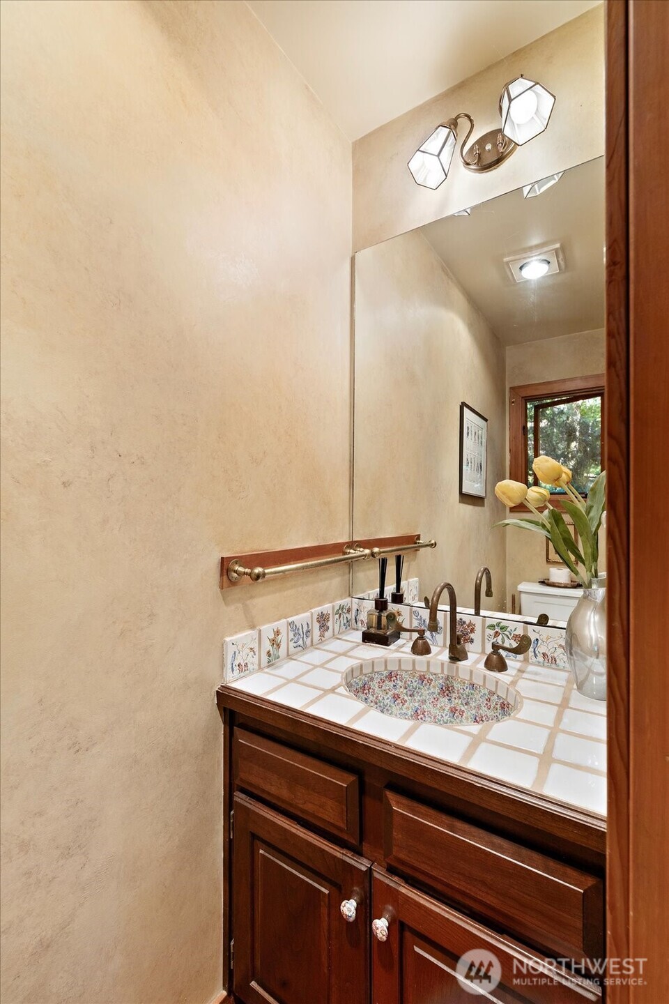 6418 E Mercer Way Property Photo 26