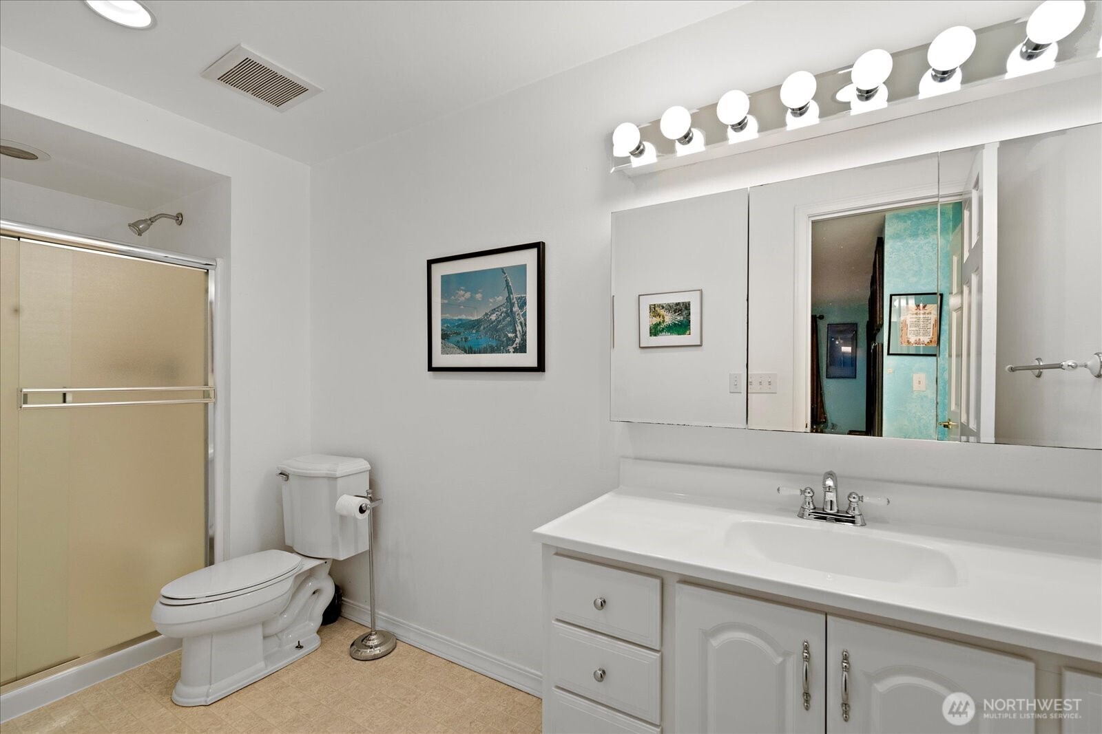 6418 E Mercer Way Property Photo 34