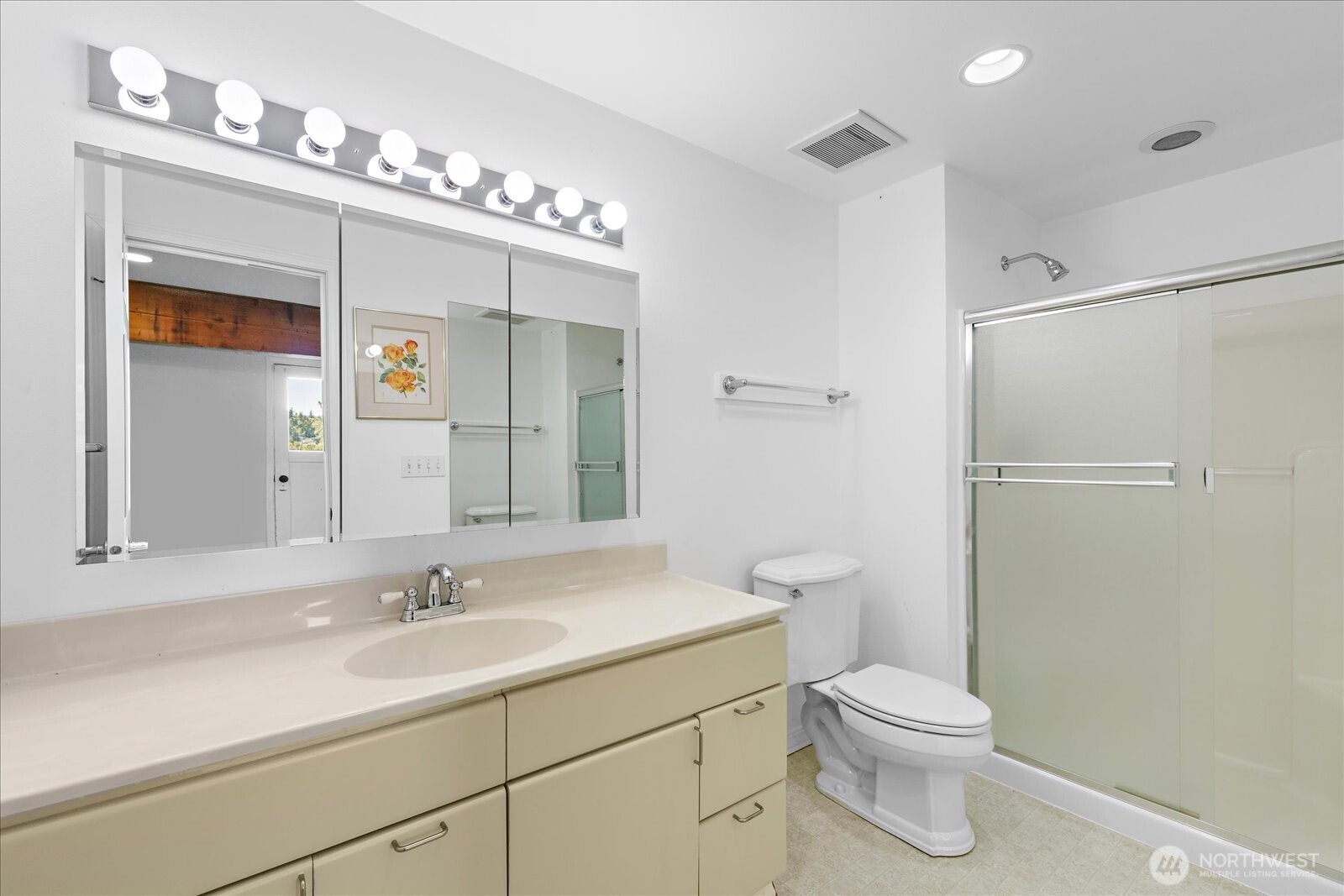 6418 E Mercer Way Property Photo 38