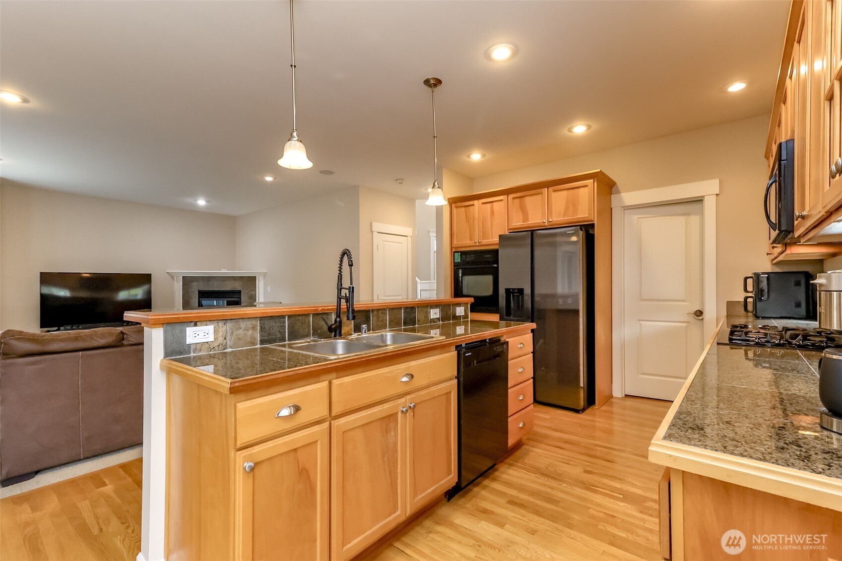 6213 122nd Street Ct Property Photo 8