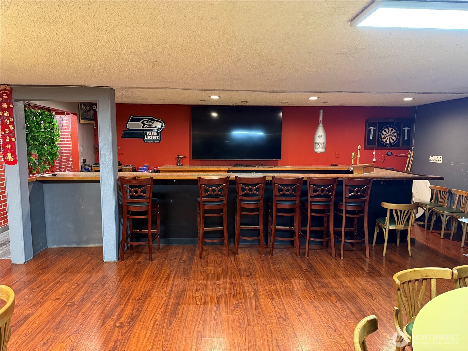 2513497 Property Photo 5