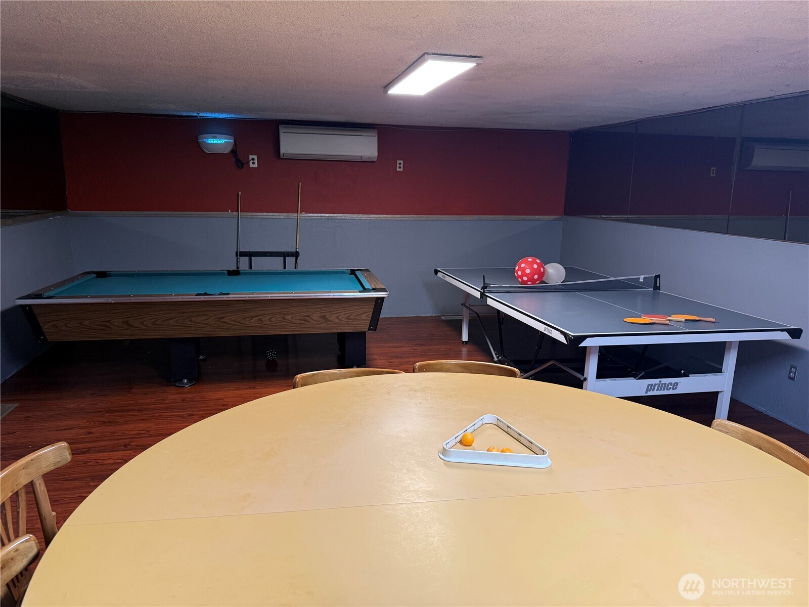 2513497 Property Photo 9