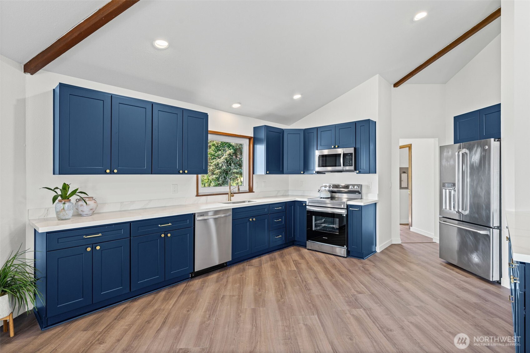 10601 87th Street Ct Property Photo 7